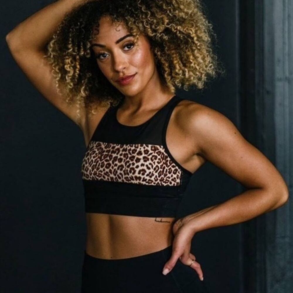 Zyia Active Leopard All Star Sports Bra Women's L Mesh Scoop Neck Animal Print